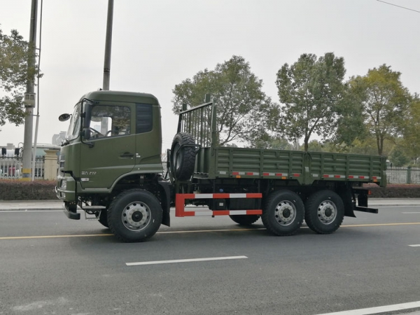 國六-六驅越野載貨汽車