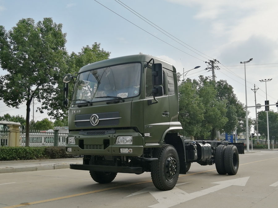 XZL5168GSS6型 四驅(qū)灑水車