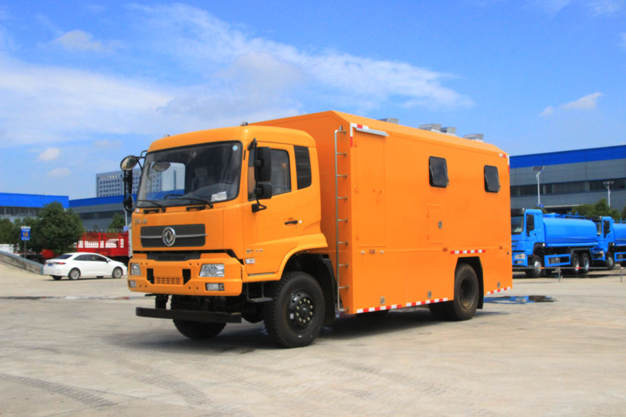 CL5120XZC6BZ型野外自行式炊事車
