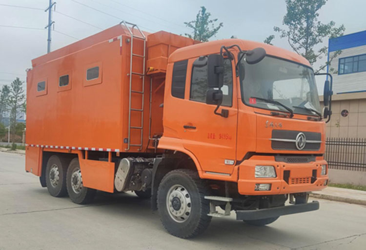 RLQ5093XZCD6六驅野外炊事車