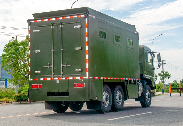 CLW5090XZC6RL六驅野外炊事車