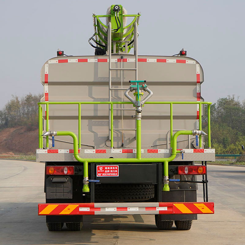 KLF5160TXQD6型 四驅墻面清洗車